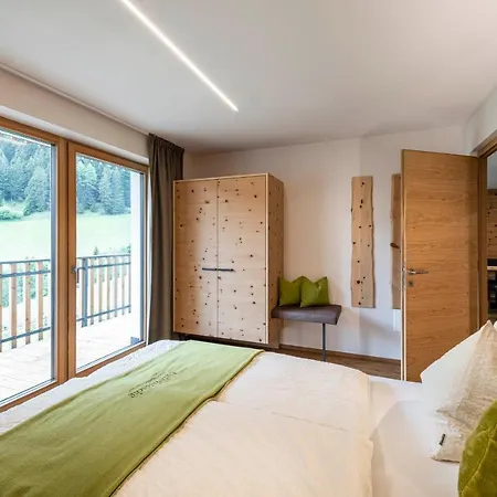 Unterlutaschg-Chalet Appartement Am Hof Slingia Exterior photo